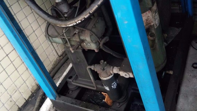 螺桿空壓機(jī)溫度過(guò)高的原因是什么？