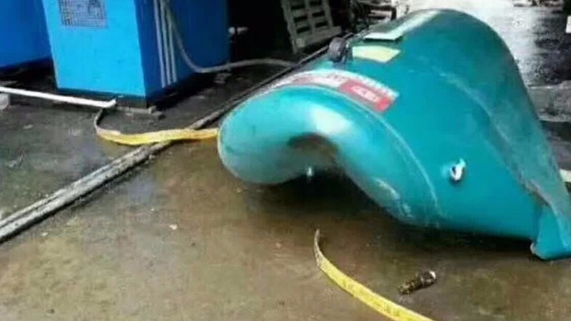 請(qǐng)勿擅自改造空壓機(jī)，否則后果不堪設(shè)想