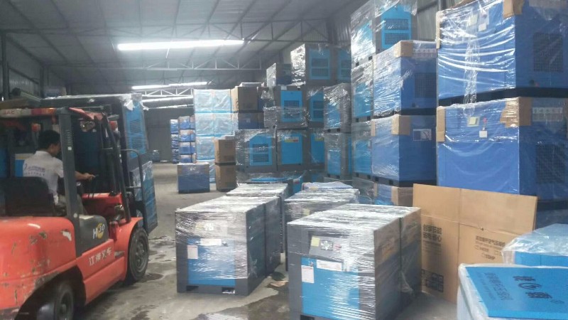 臺(tái)航空壓機(jī)廠(chǎng)家-螺桿式壓縮機(jī)哪些牌子好？